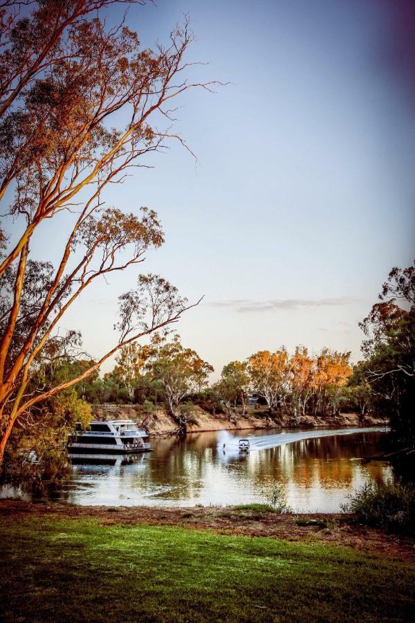 Cadell On The Murray Motel Moama Exterior foto